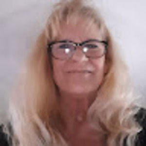 Meet your Posher, Teresa